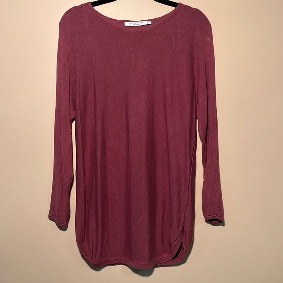 Long Sleeve Scoop Neck - Picture 1 of 9